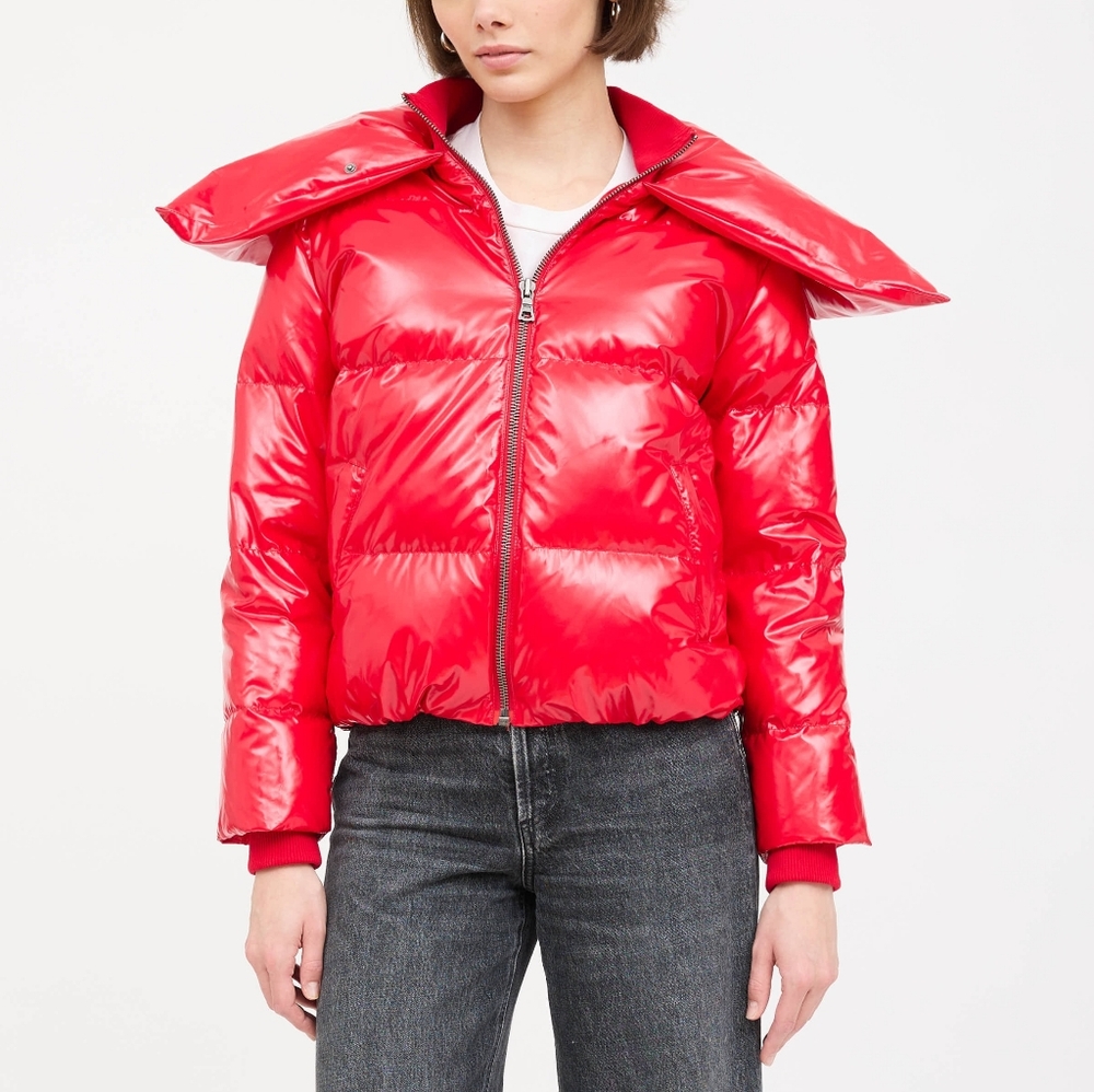 LIKE NEW Alice + Olivia Shiny Ruby Red Pillow Collar Puffer Jack Size XS